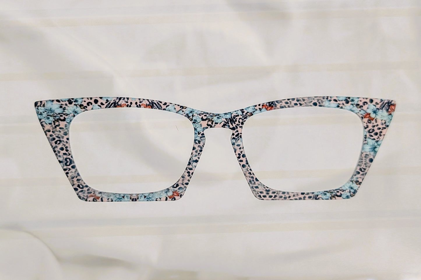 CASPER WILD FLORALS RTS