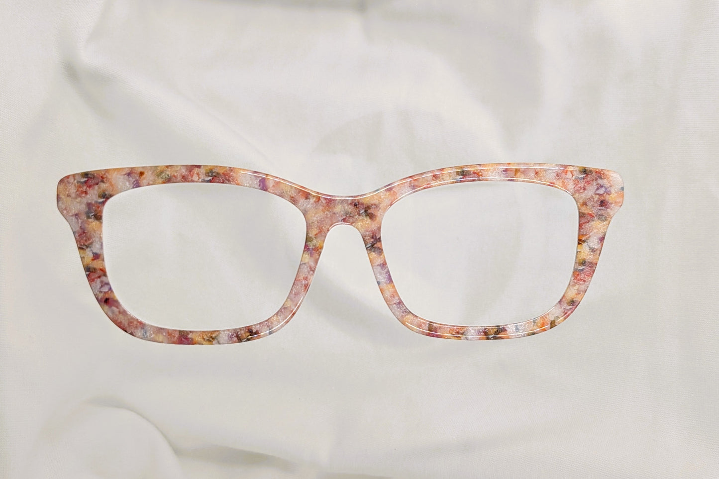 KIRBY CURVY FALL CONFETTI TORT RTS